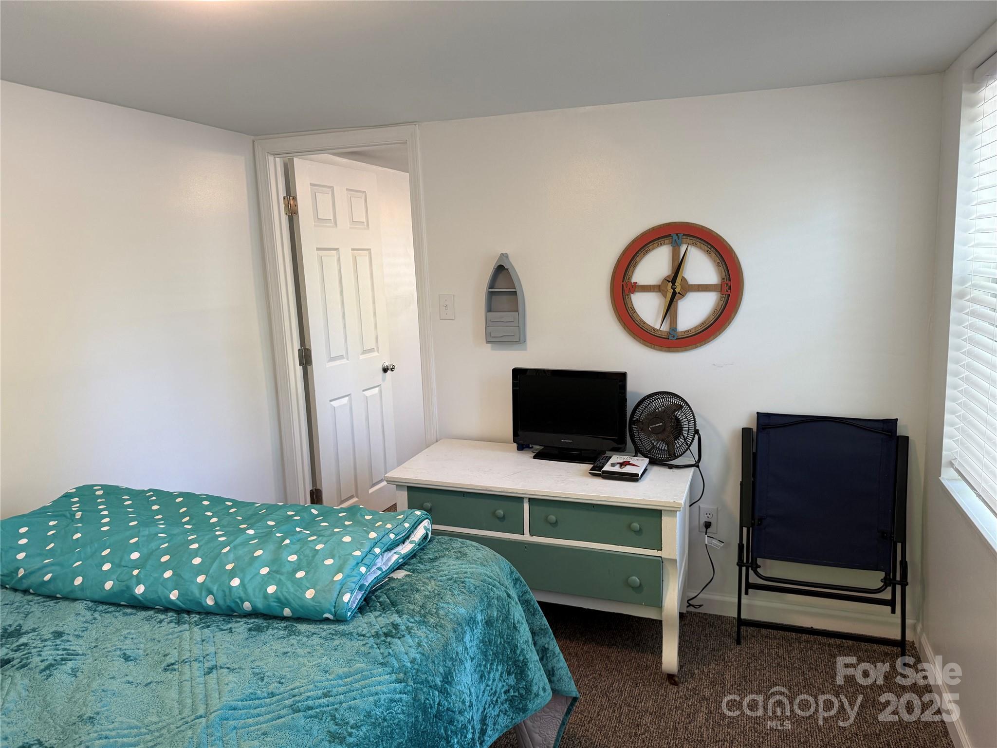 Twin Harbor - Residential