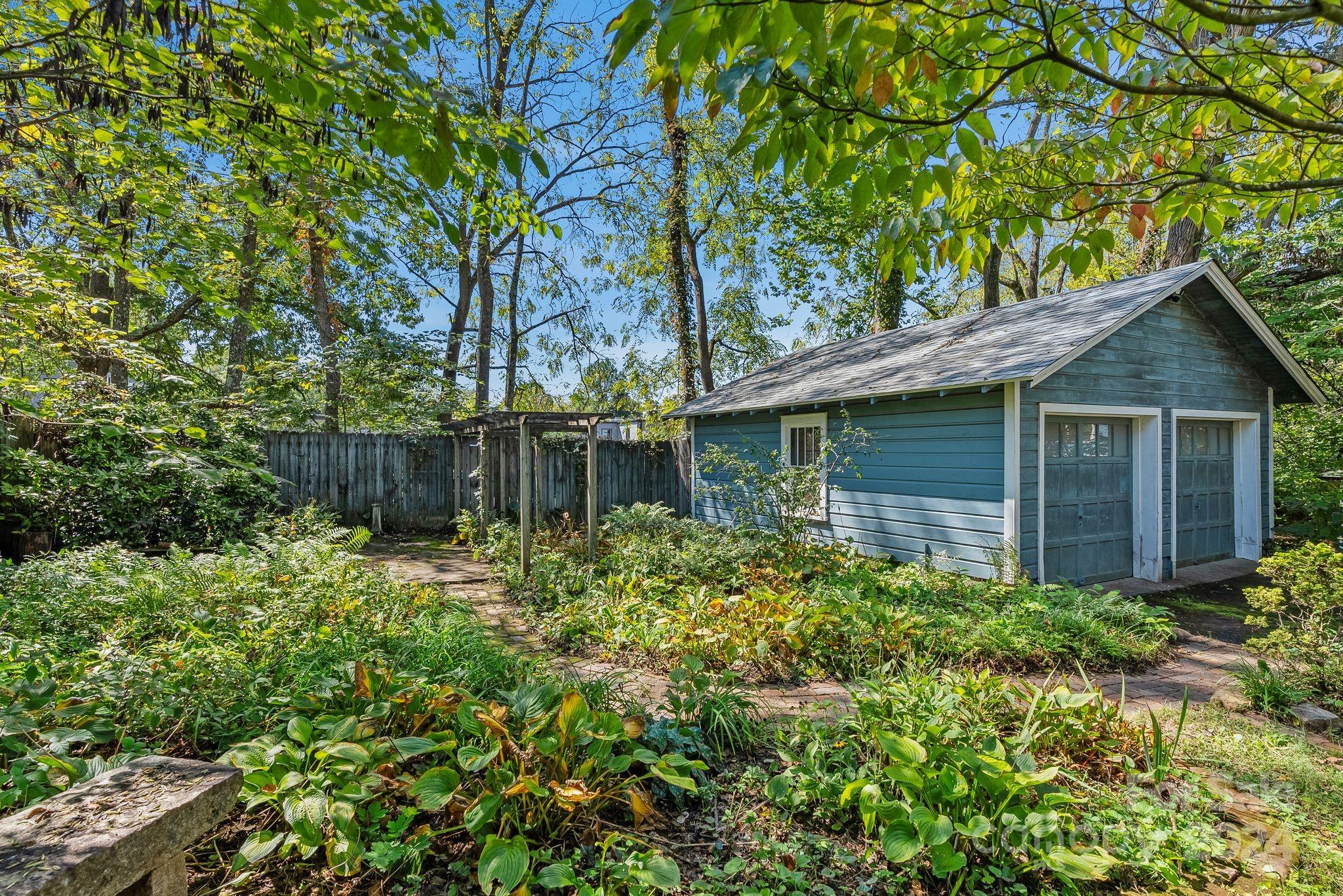 Chestnut Hill - Residential