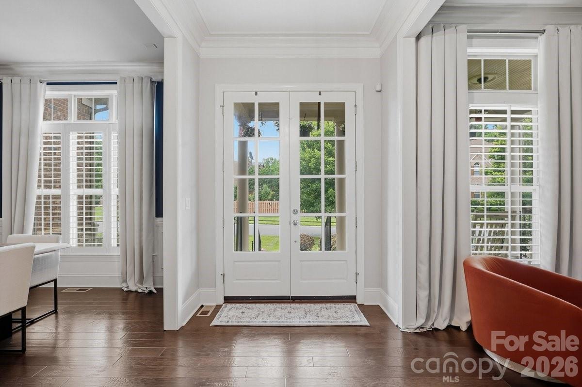 7323 Harcourt Crossing