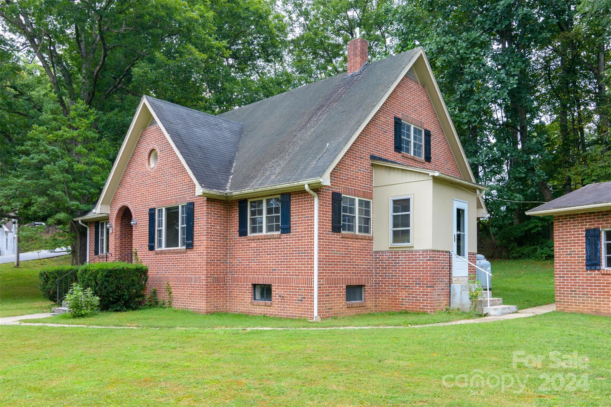 Brookmont - Residential