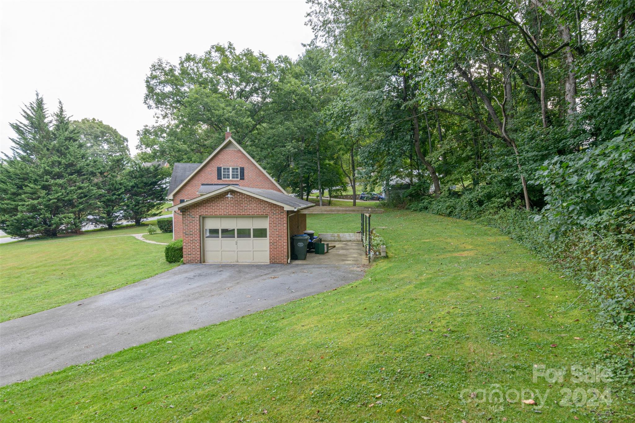 Brookmont - Residential