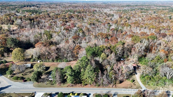 114 LANCASTER AVE, MONROE, NC 28112 - Image 4a7777bb9a0cef18e37bf78d24dfd806/2988431568