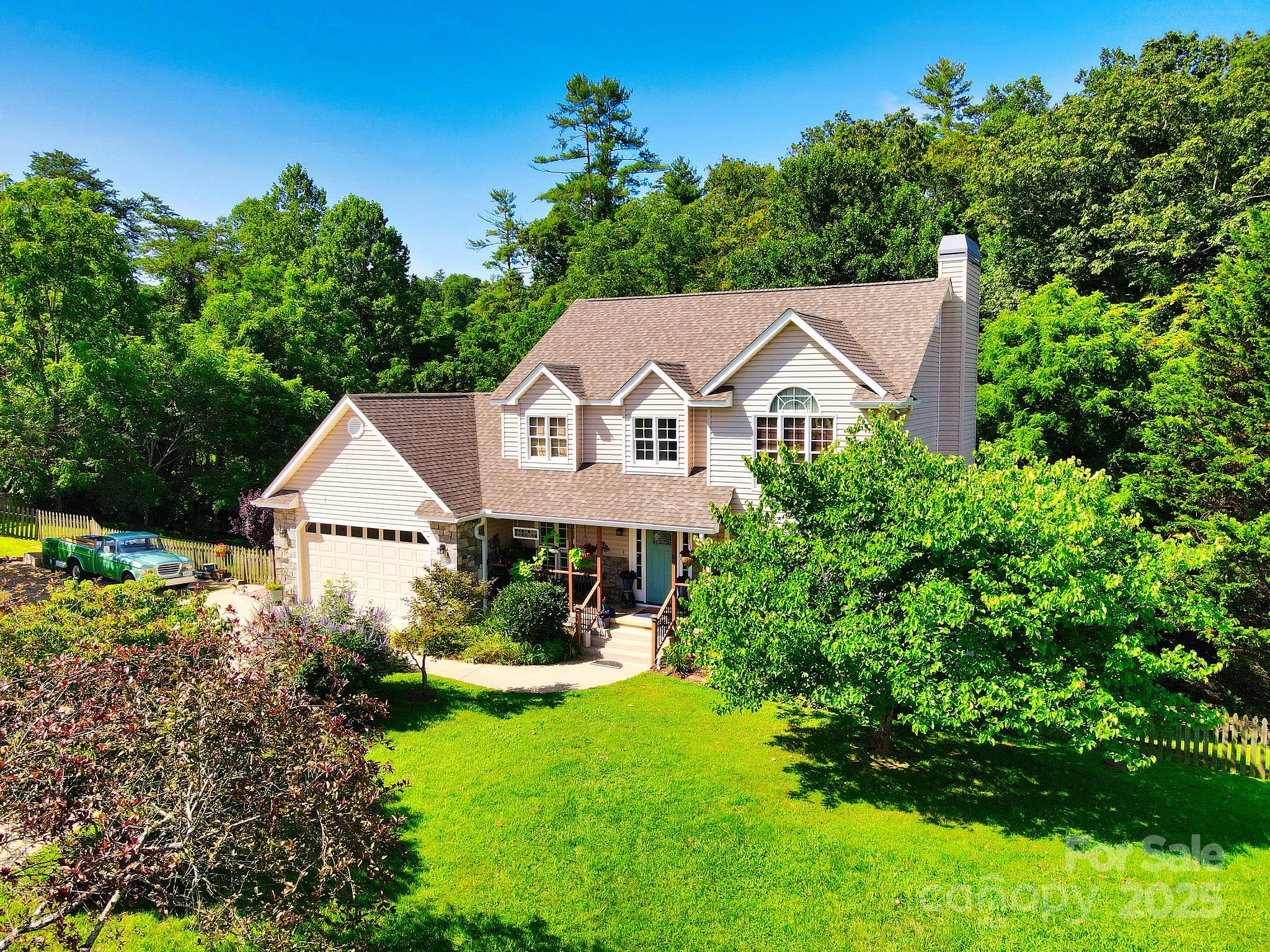 50 Pinerose Drive
