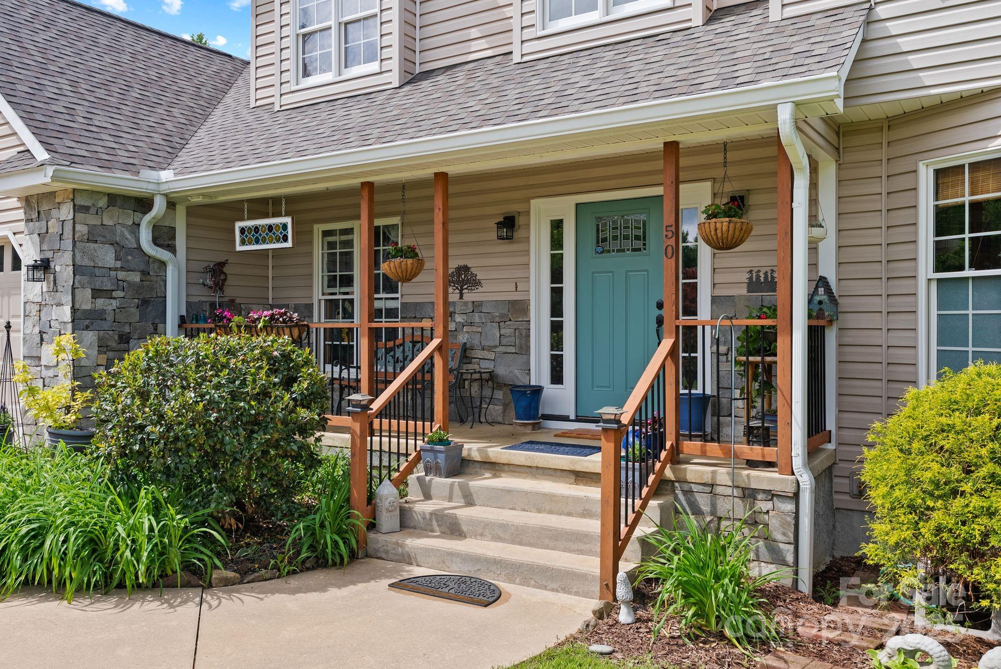 50 Pinerose Drive