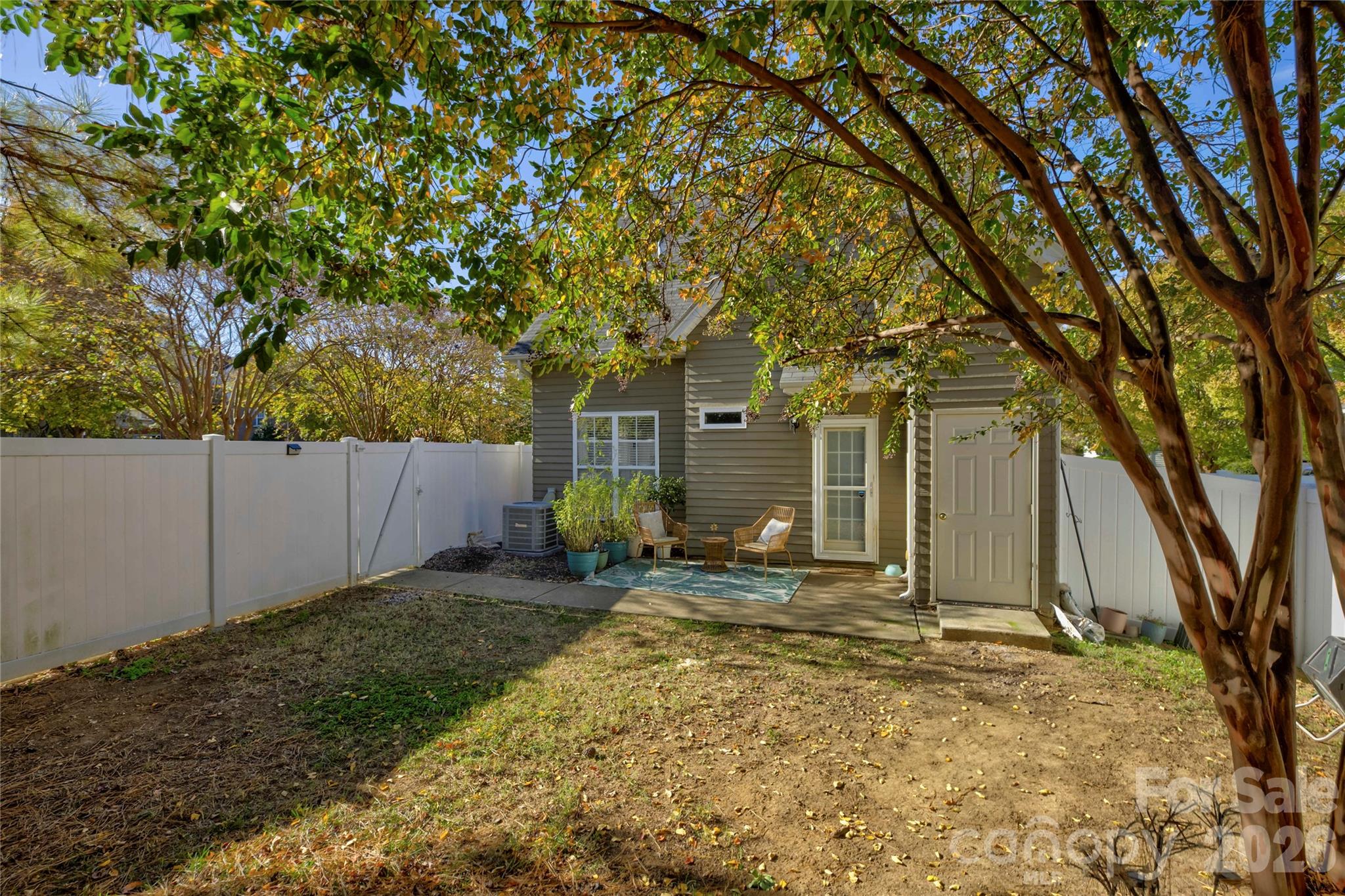 The Park At Oaklawn - Residential