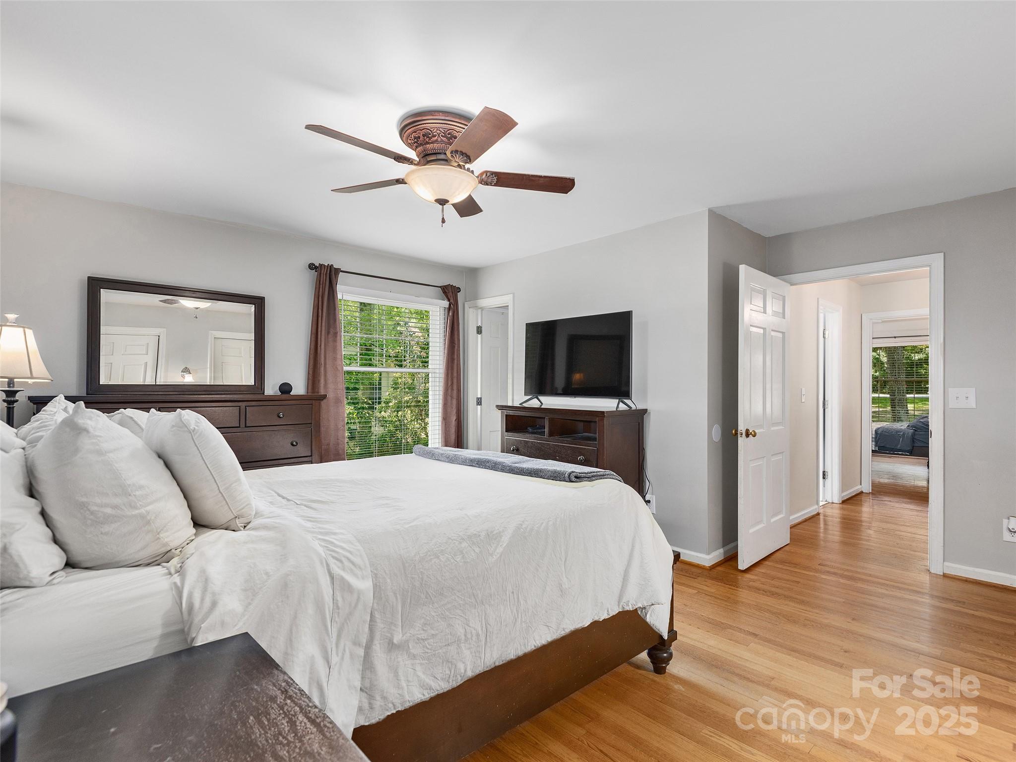 Hawthorn Hills - Residential