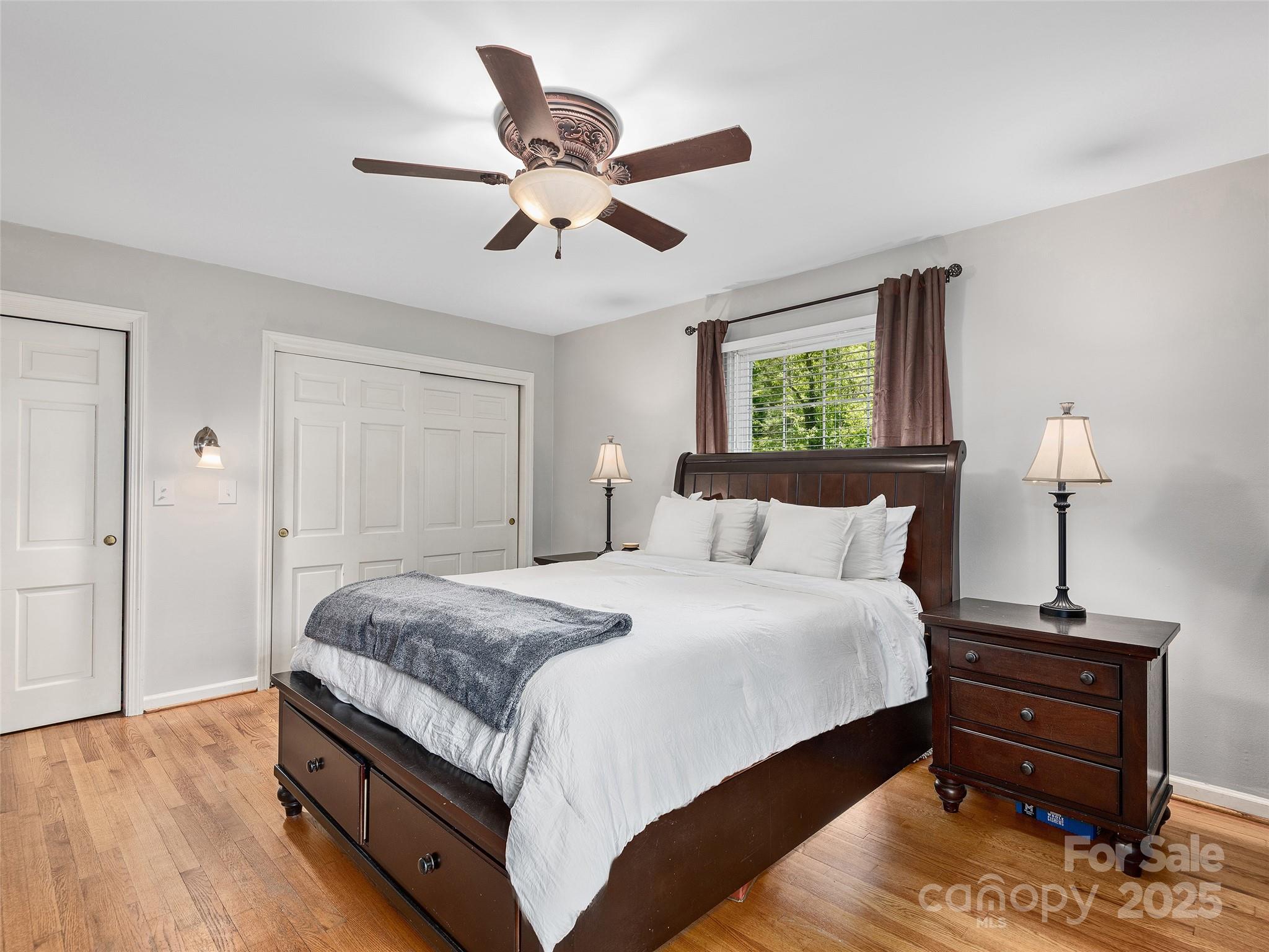 Hawthorn Hills - Residential