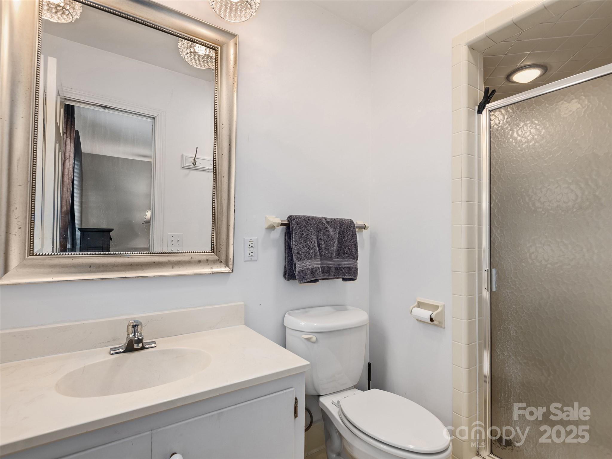 Hawthorn Hills - Residential