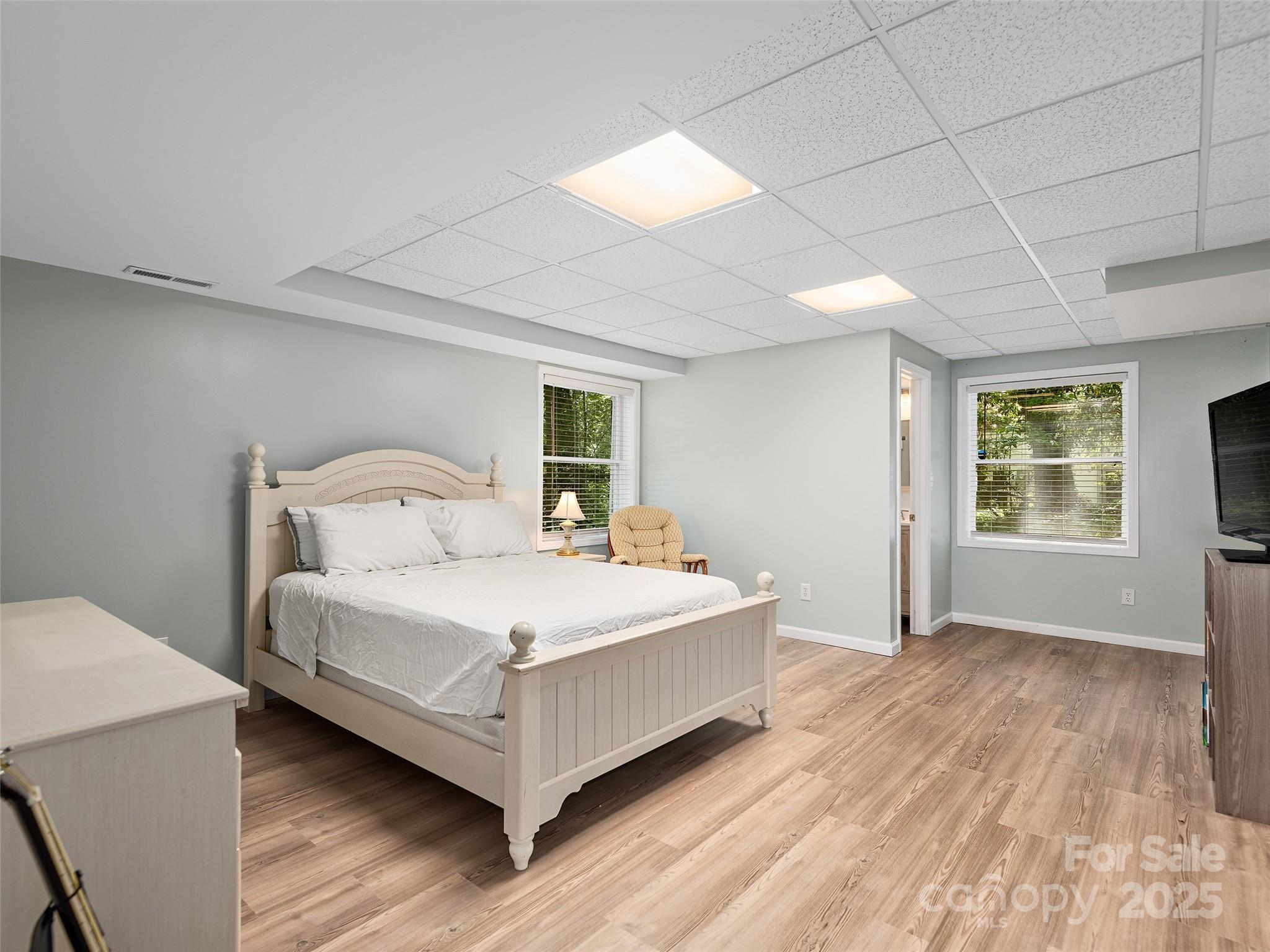 Hawthorn Hills - Residential