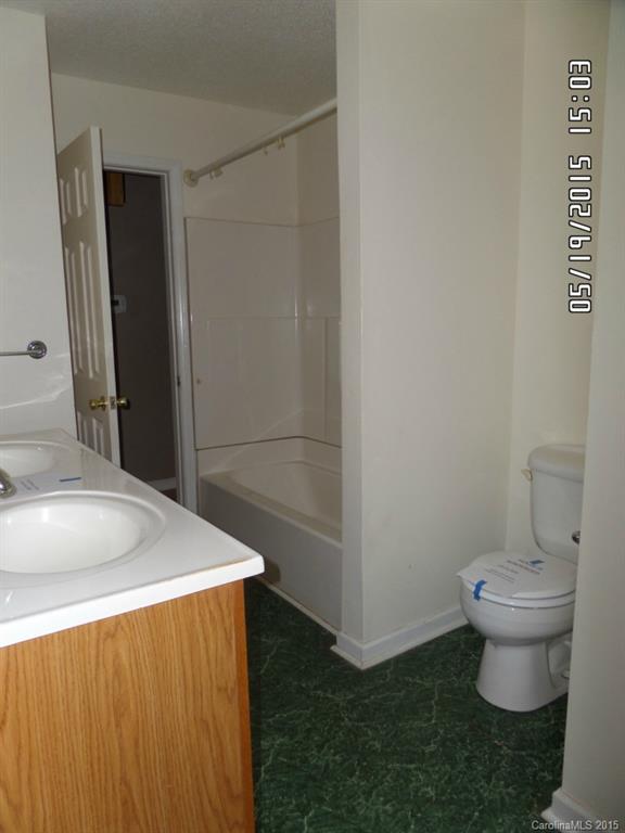 Vinton Woods - Residential