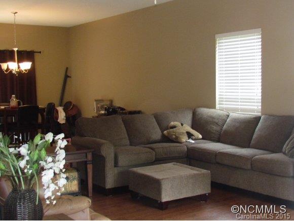 Dula Springs - Residential