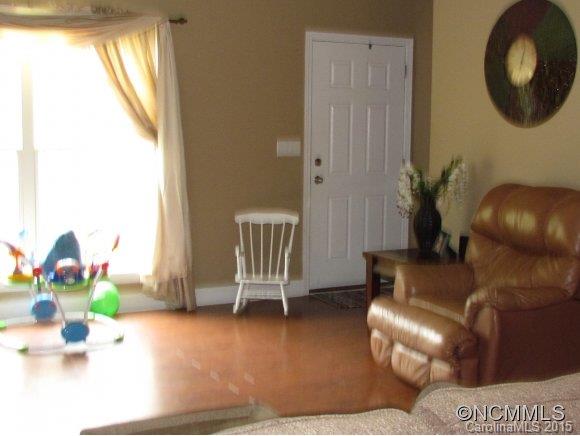 Dula Springs - Residential