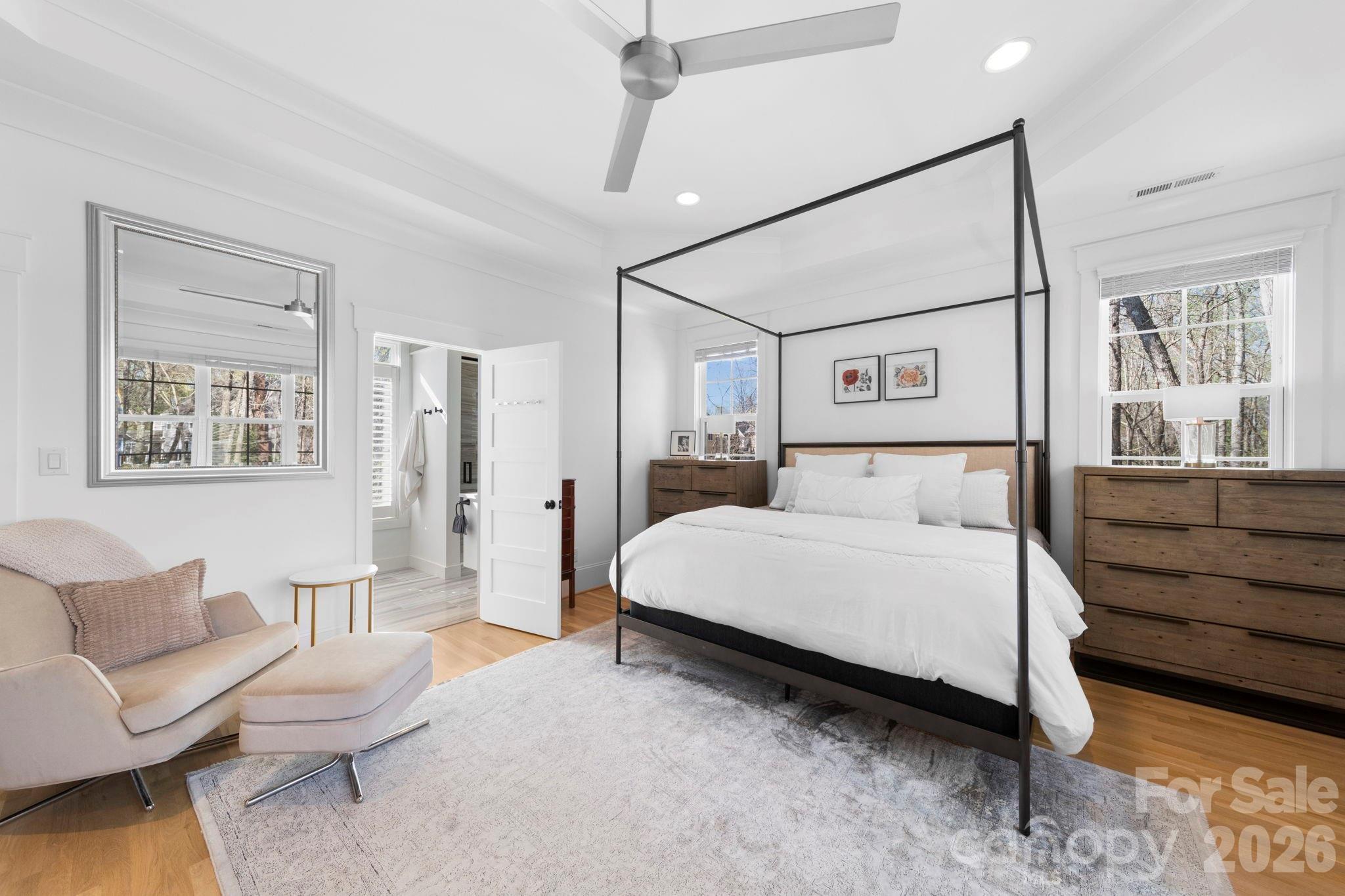 Alexander Crest - Residential