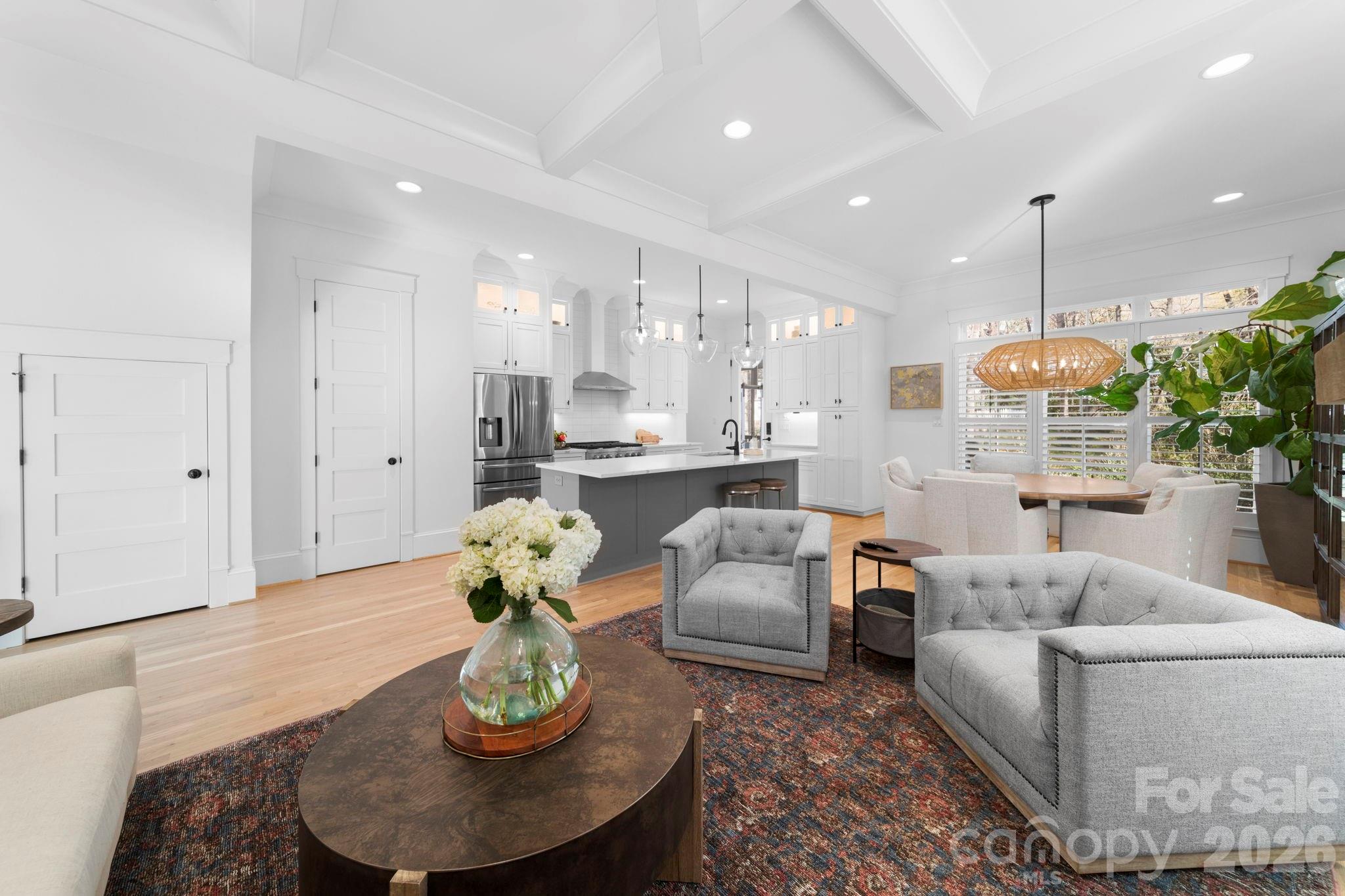 Alexander Crest - Residential