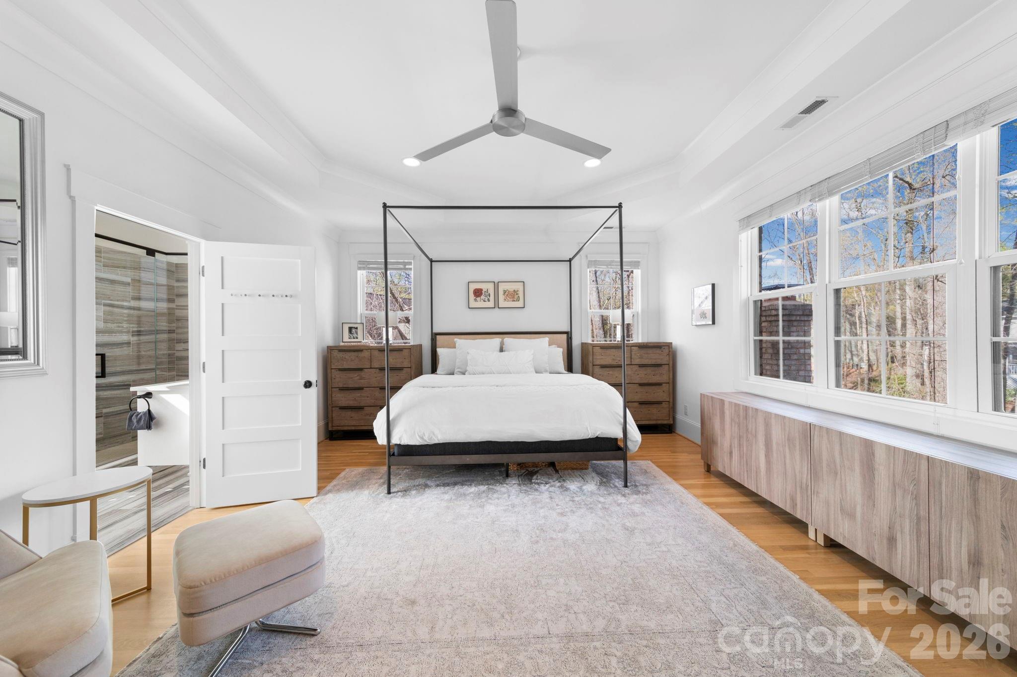 Alexander Crest - Residential