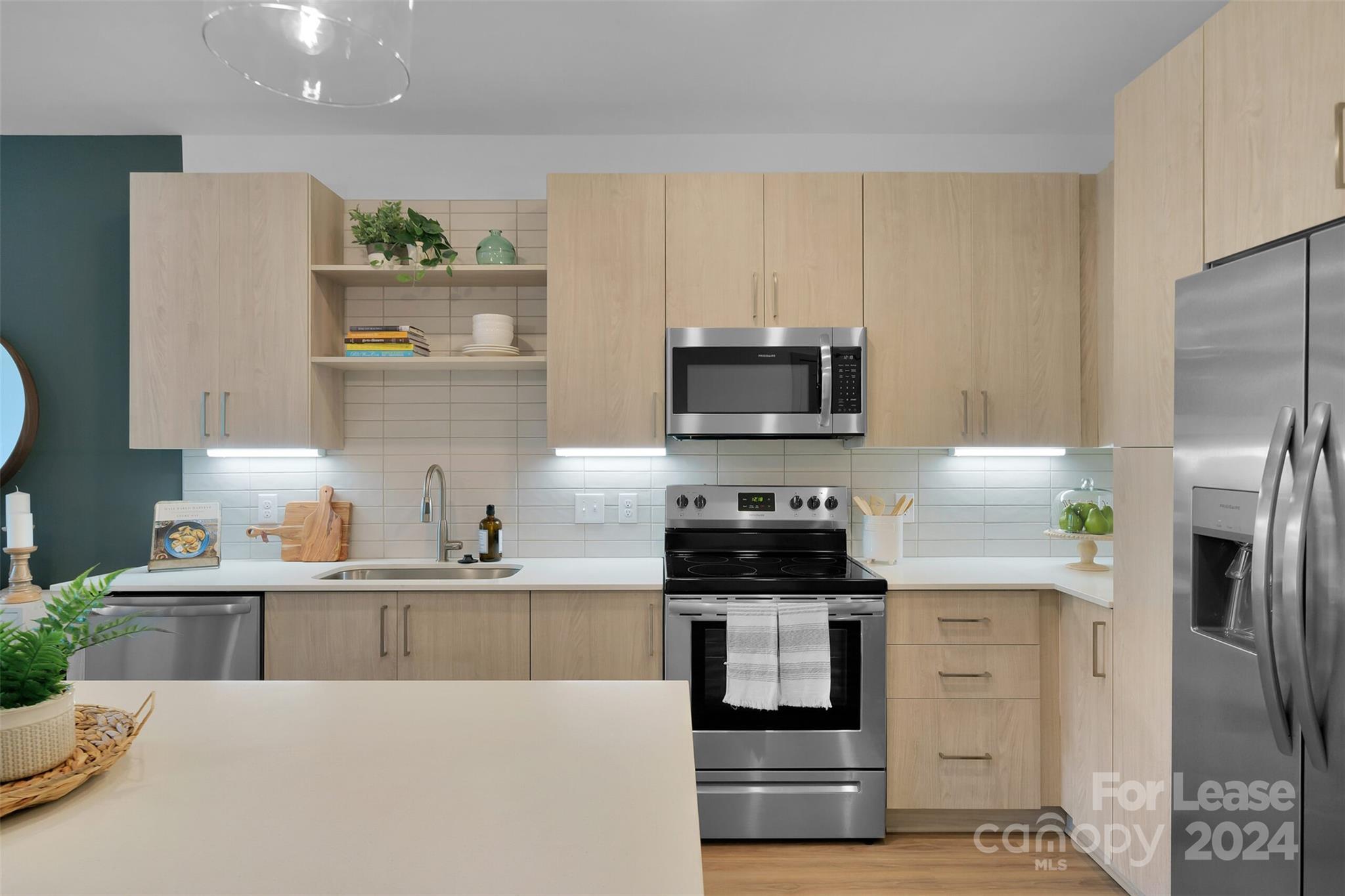 Charlotte, North Carolina 28262, United States, 2 Bedrooms Bedrooms, ,2 BathroomsBathrooms,Residential,Active,60291