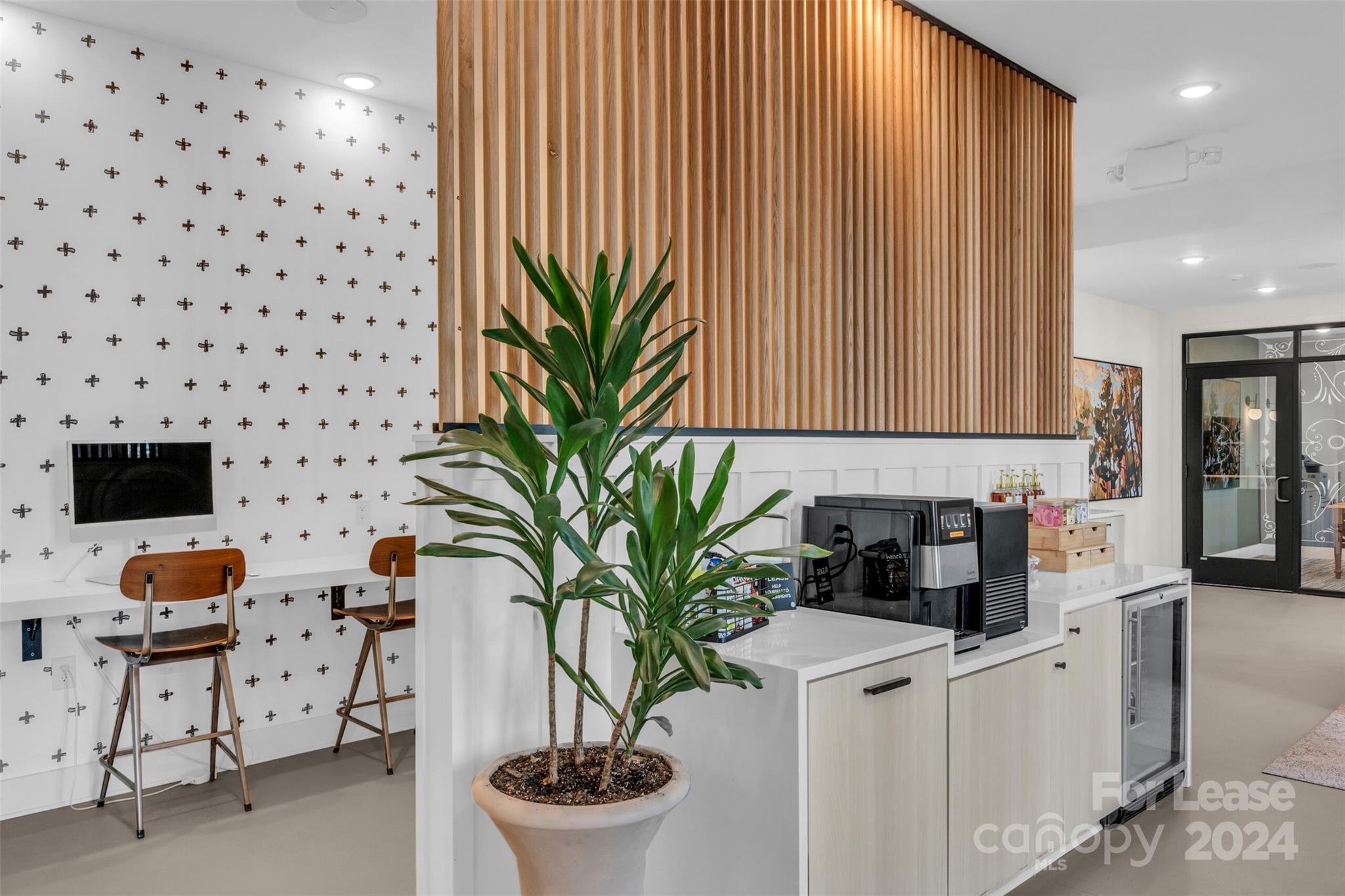 Charlotte, North Carolina 28262, United States, 2 Bedrooms Bedrooms, ,2 BathroomsBathrooms,Residential,Active,60291