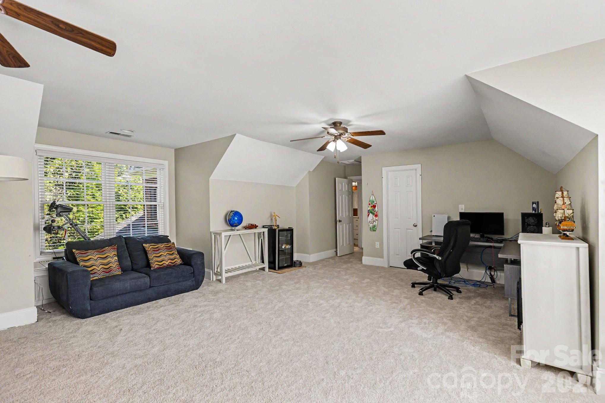 Sunset Ridge - Residential
