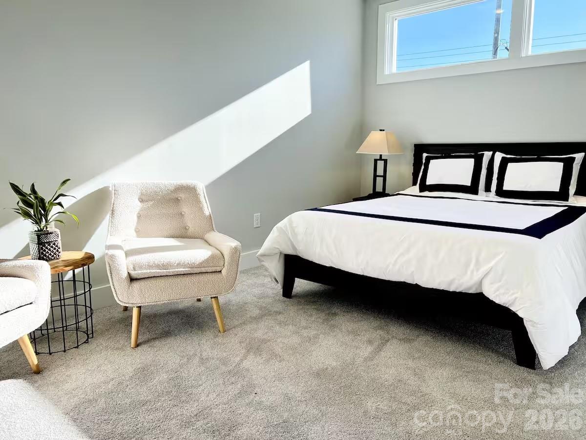 Woodfin Land Company - Residential Income