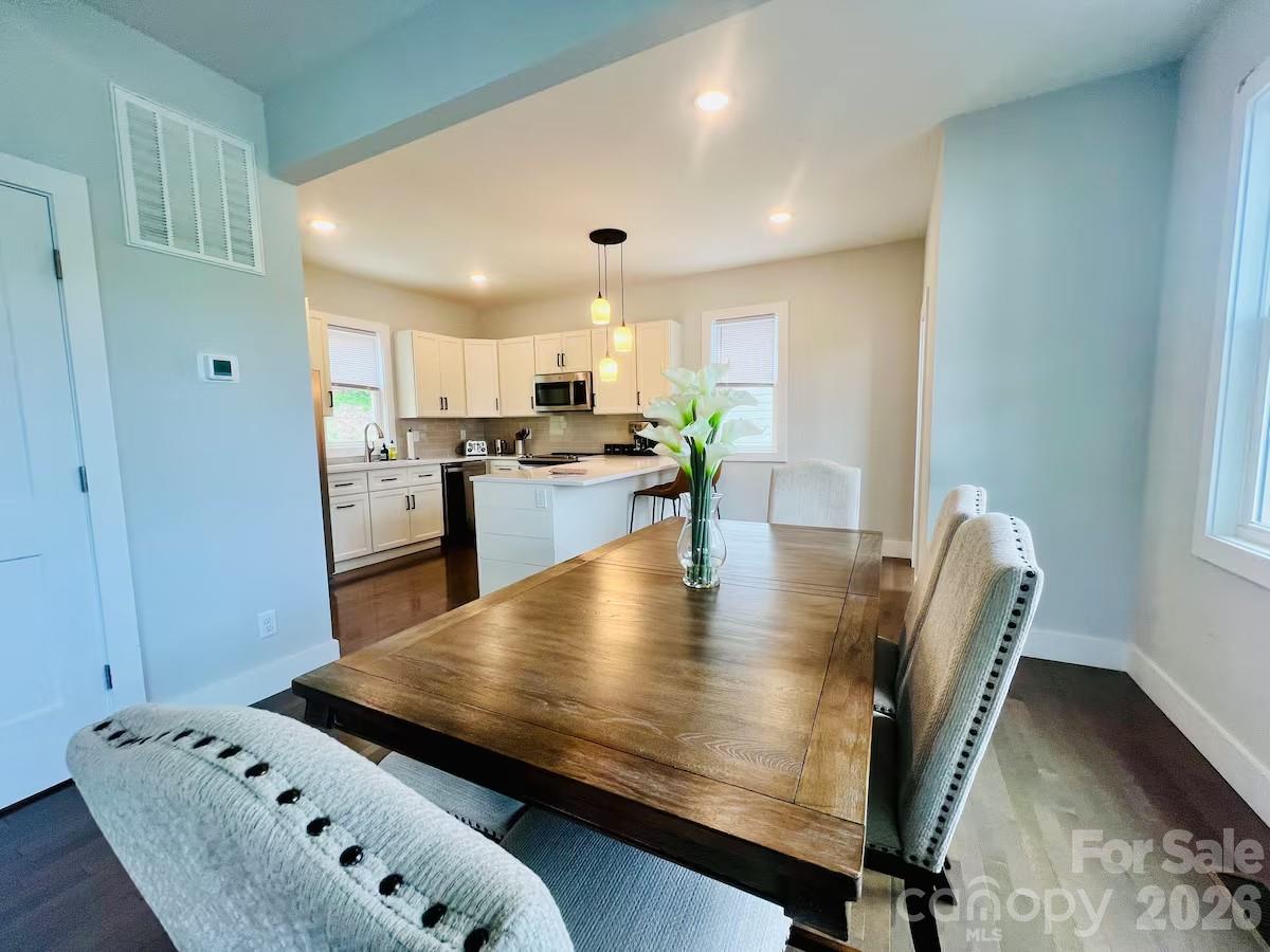 Woodfin Land Company - Residential Income