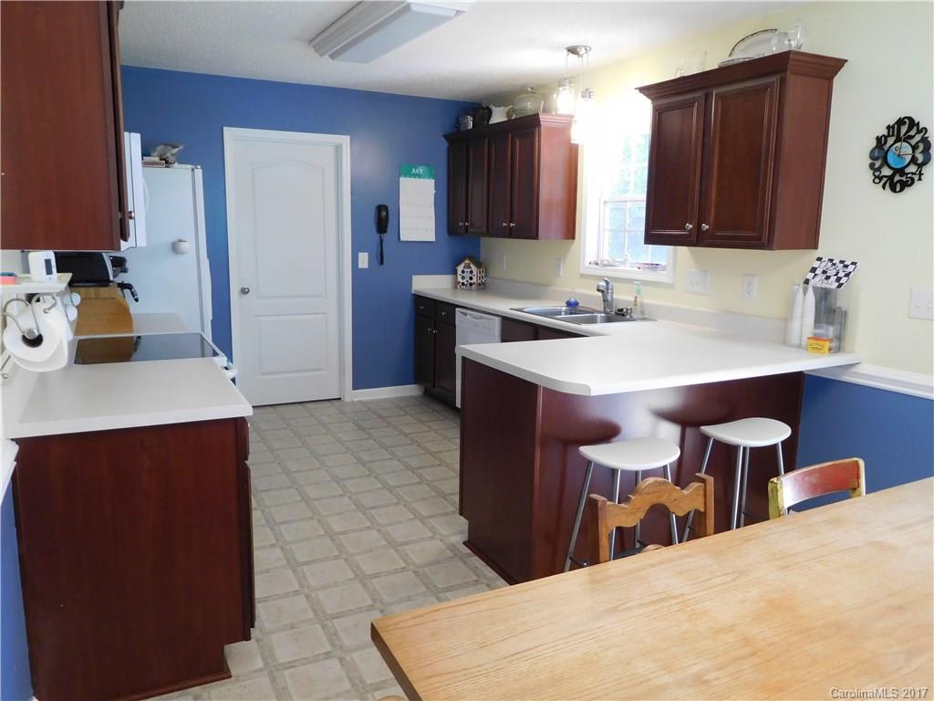 Avery Lake - Residential