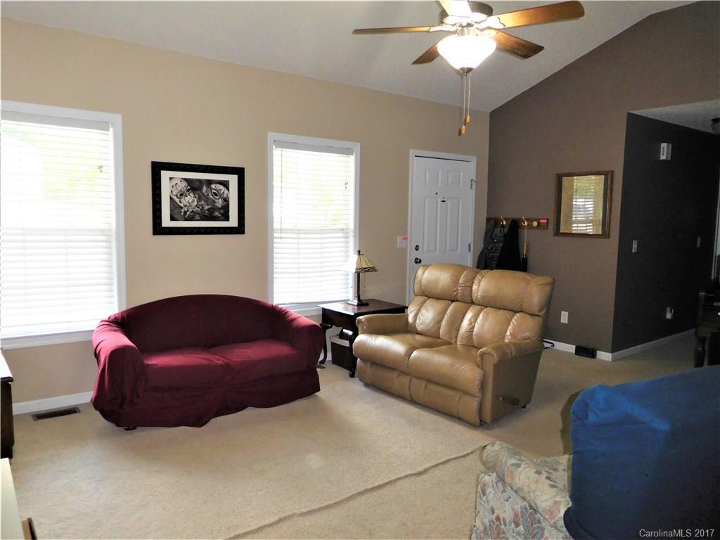 Avery Lake - Residential