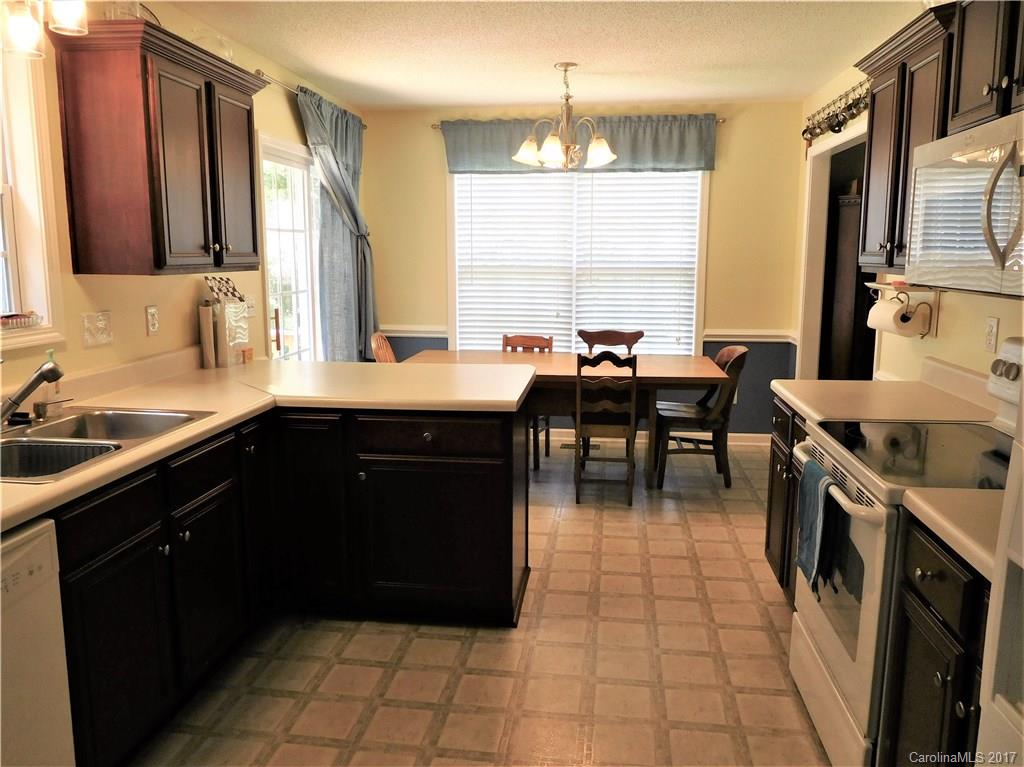 Avery Lake - Residential