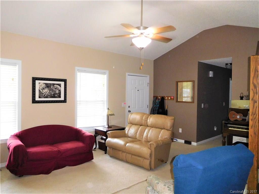 Avery Lake - Residential