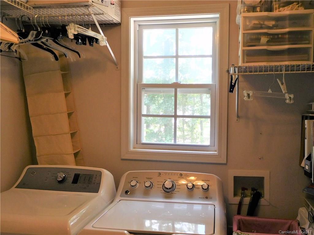 Avery Lake - Residential