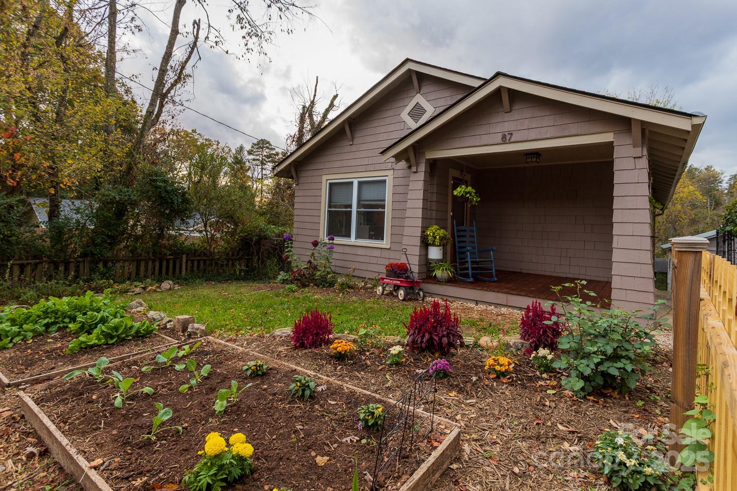 87 Pershing Road