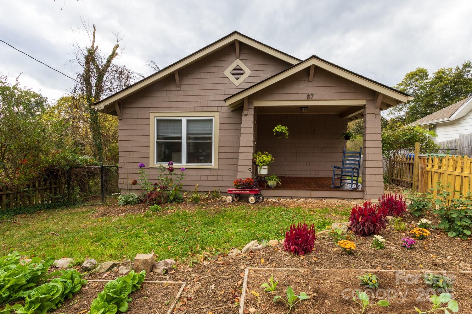 87 Pershing Road