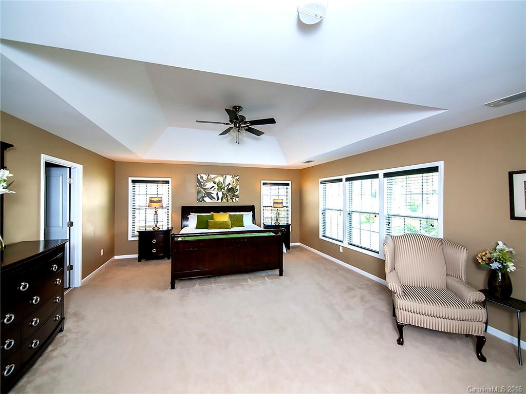 Moss Creek Village - Residential