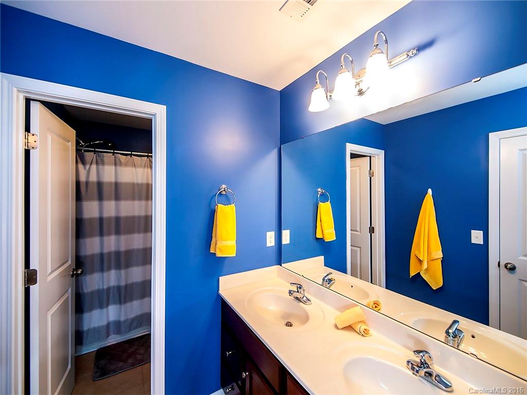 Moss Creek Village - Residential