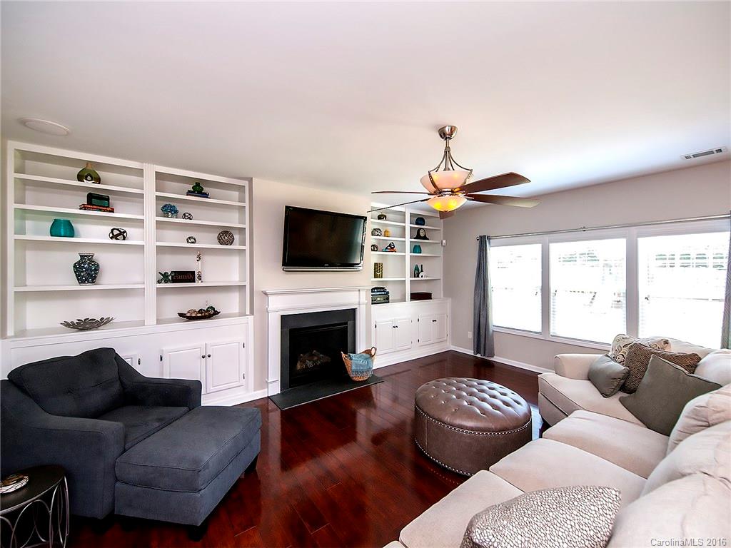 Moss Creek Village - Residential