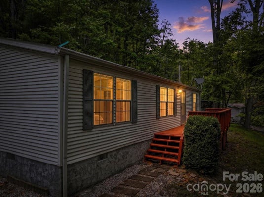 2271 GOUGES CREEK RD, SPRUCE PINE, NC 28777 - Image 4a9382f3f67929e67ae4840b5cbc5de2/3381949072
