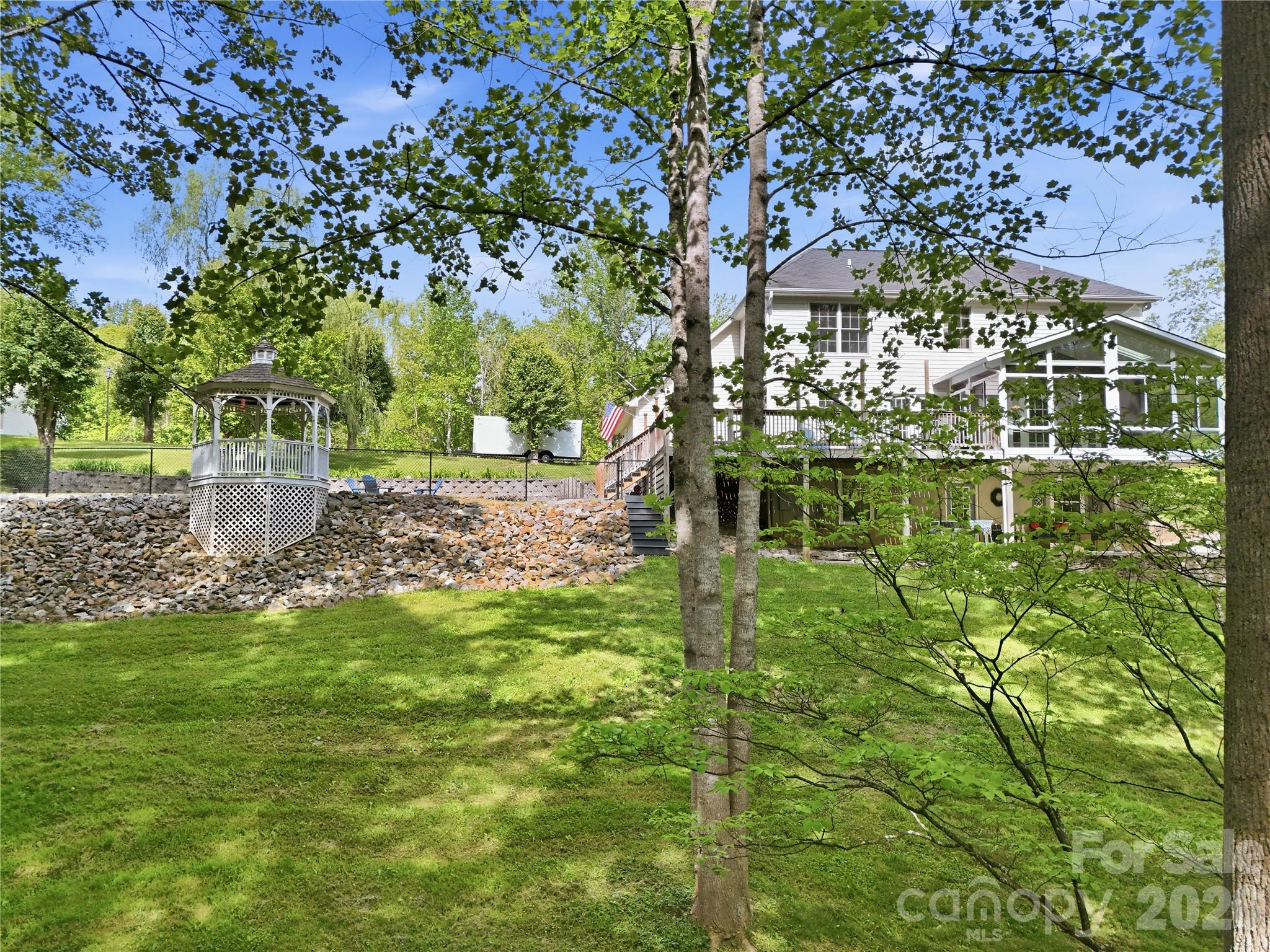 The Knolls - Residential