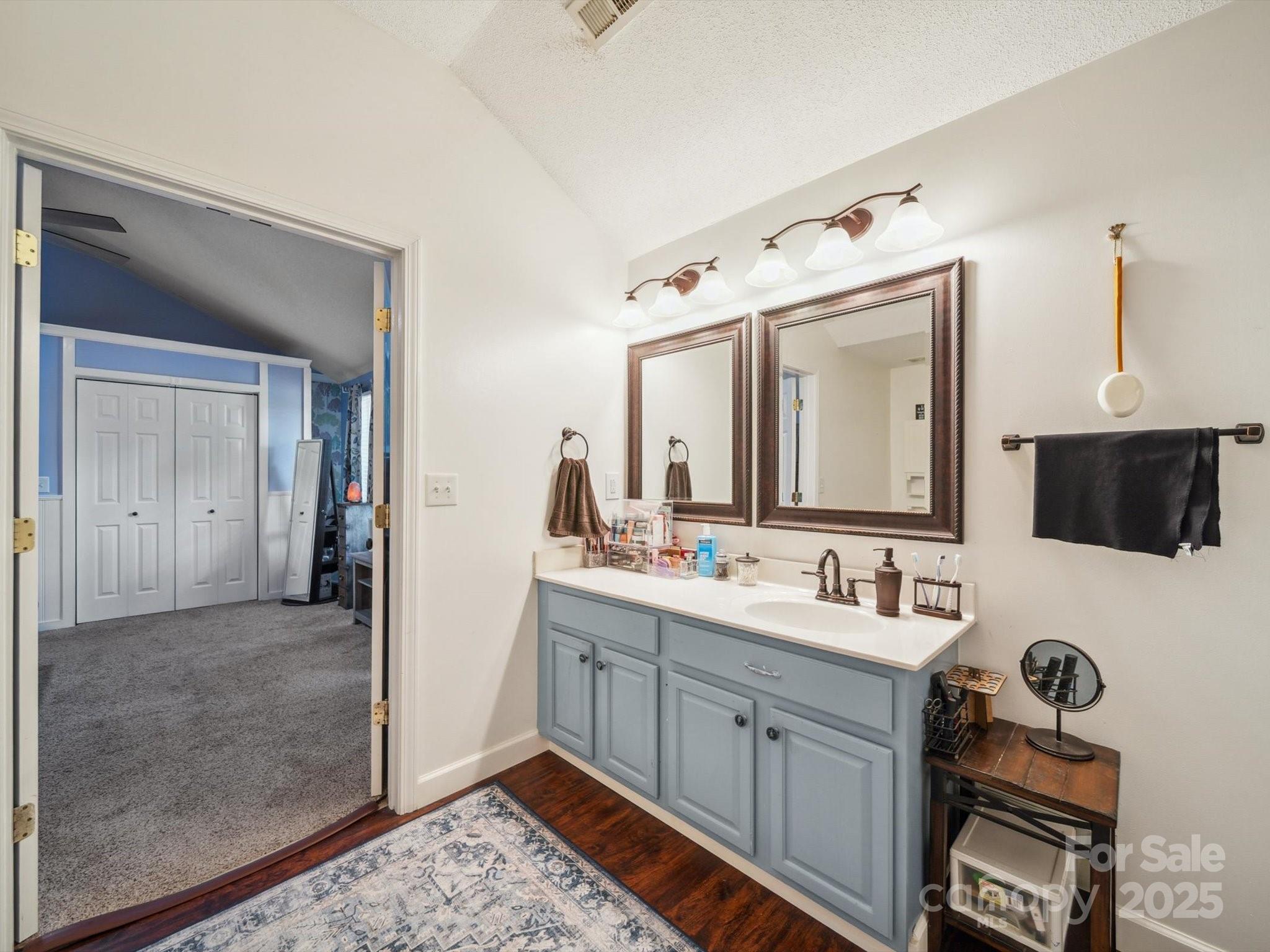 Forest Oaks - Residential