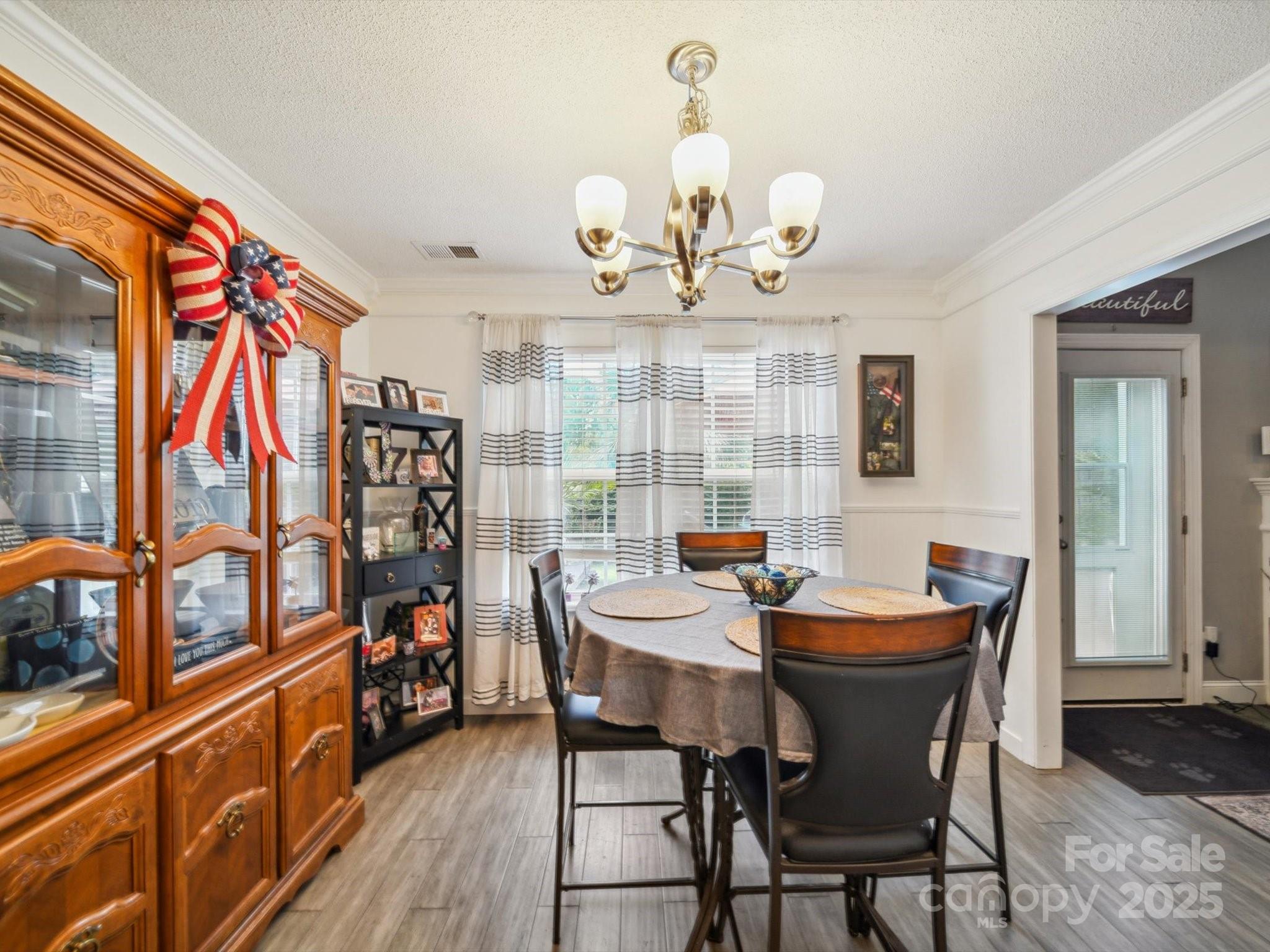 Forest Oaks - Residential