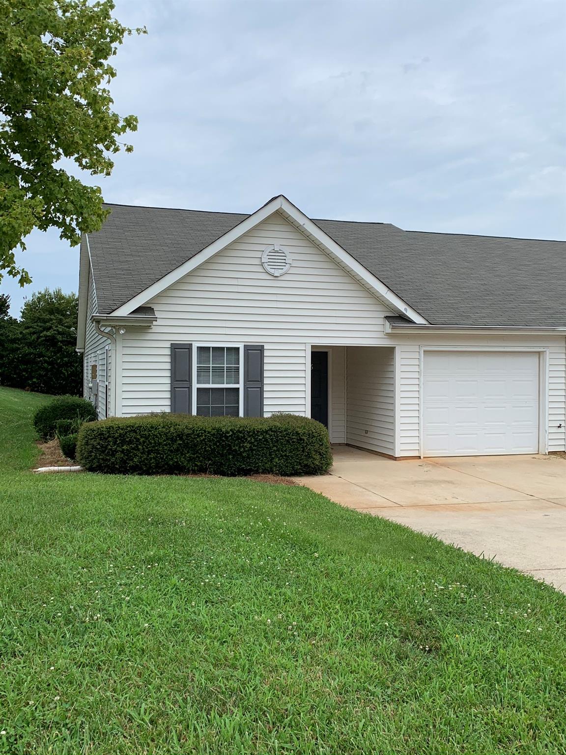 The Clusters - Residential Lease