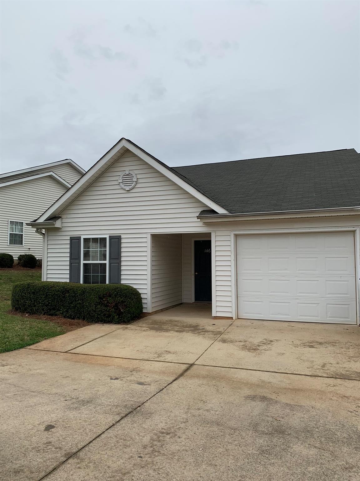 The Clusters - Residential Lease