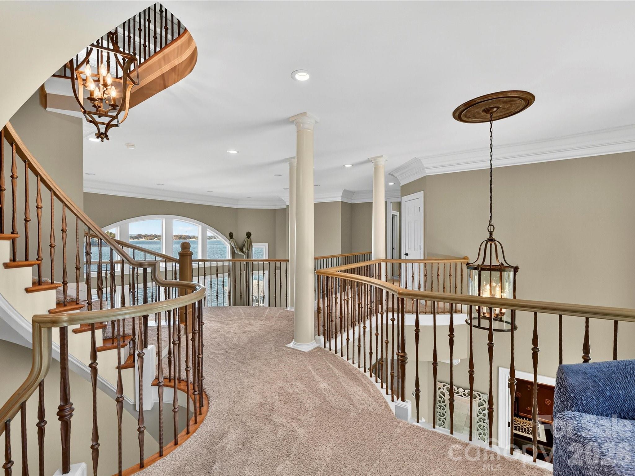 The Peninsula - Residential