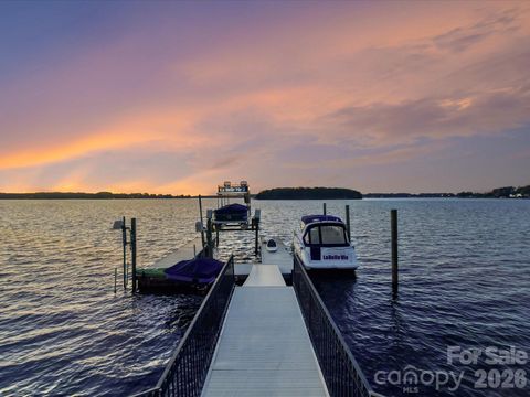 18103 Harbor Light Boulevard Cornelius NC 28031