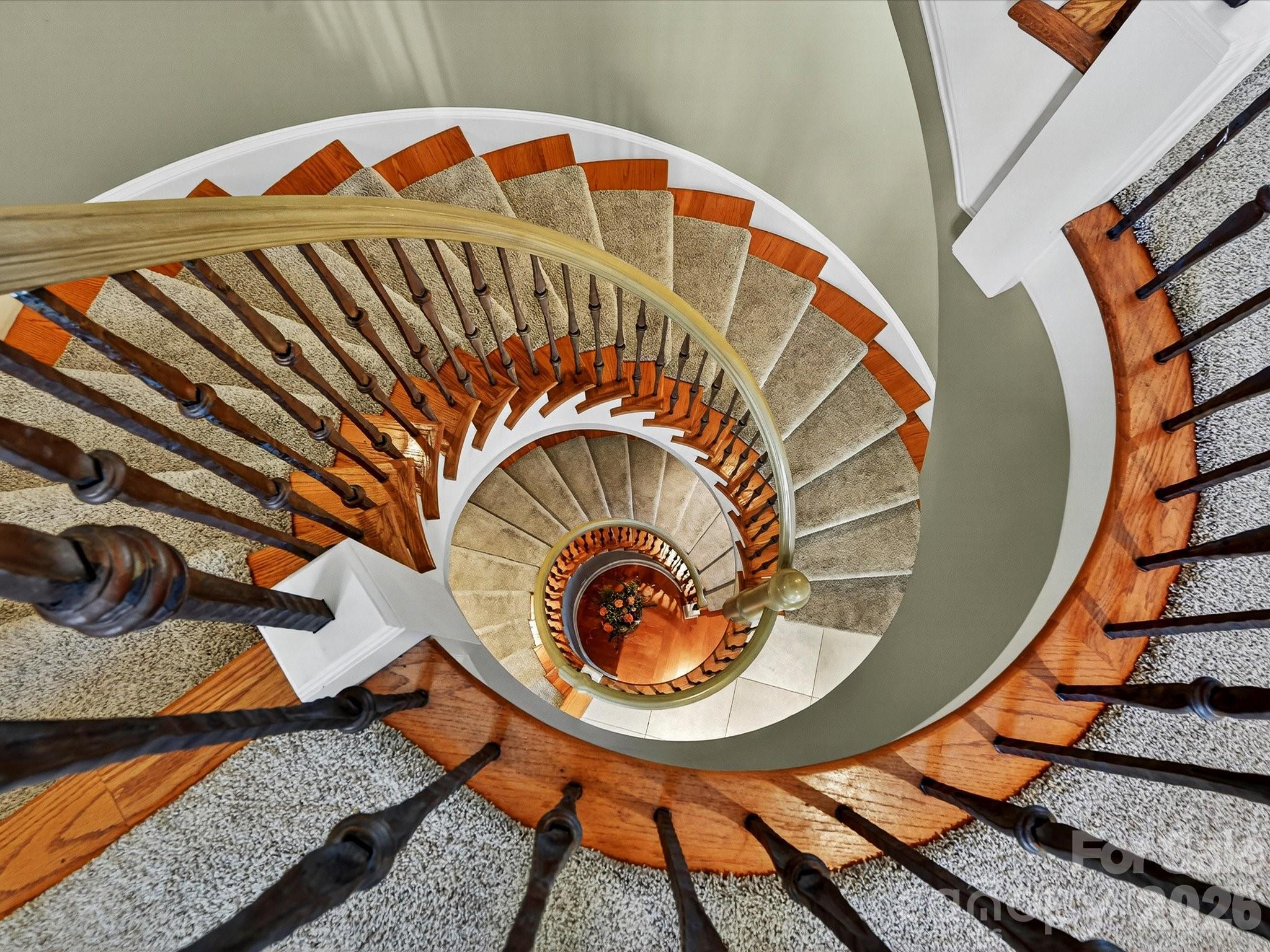 The Peninsula - Residential