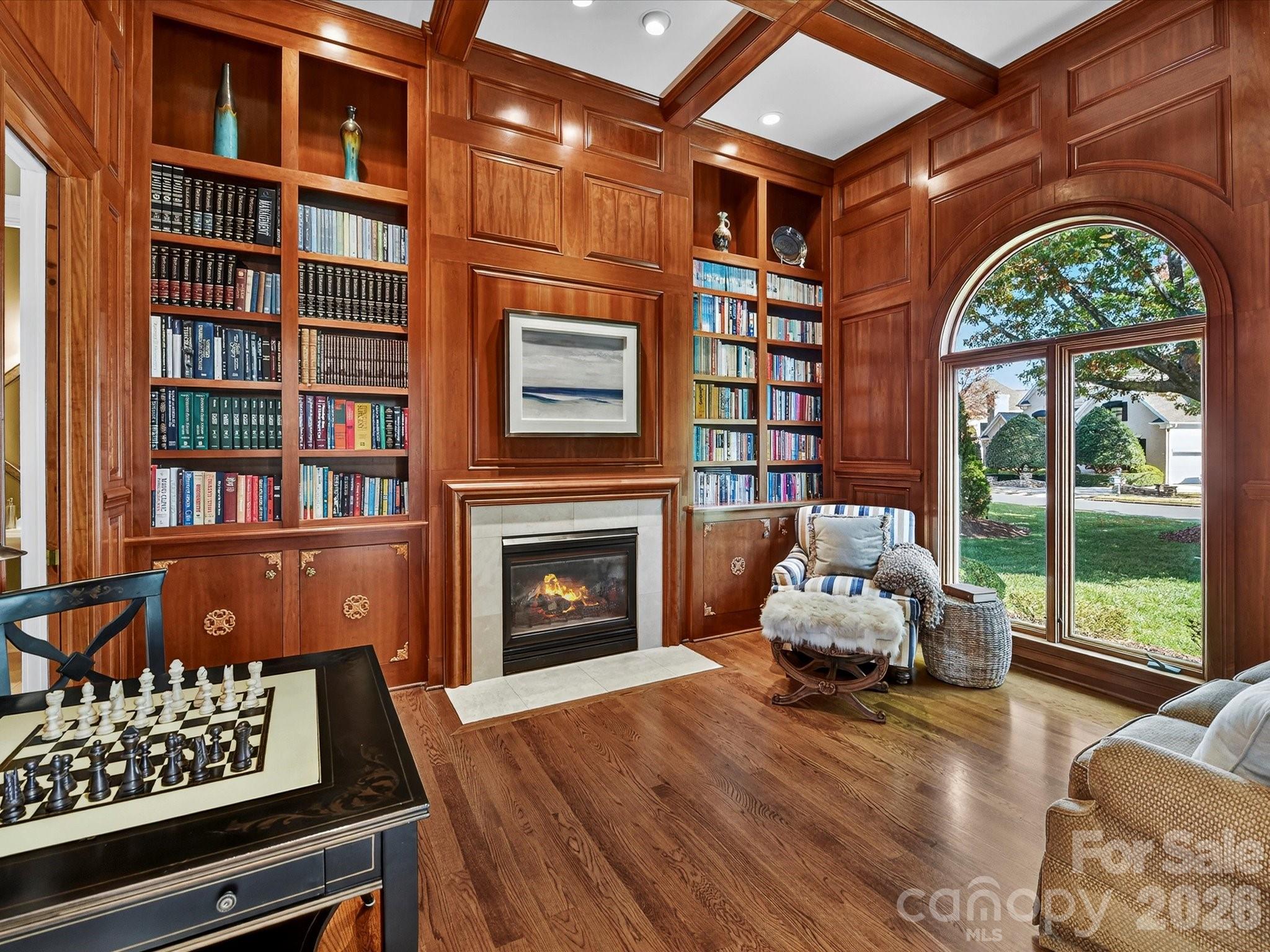 The Peninsula - Residential