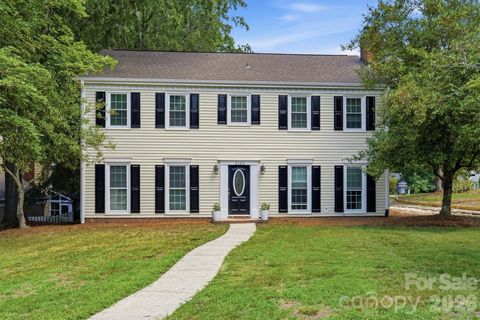 Photo of 2106 Caleo Circle, Charlotte, NC 28270 (MLS # 4397014)