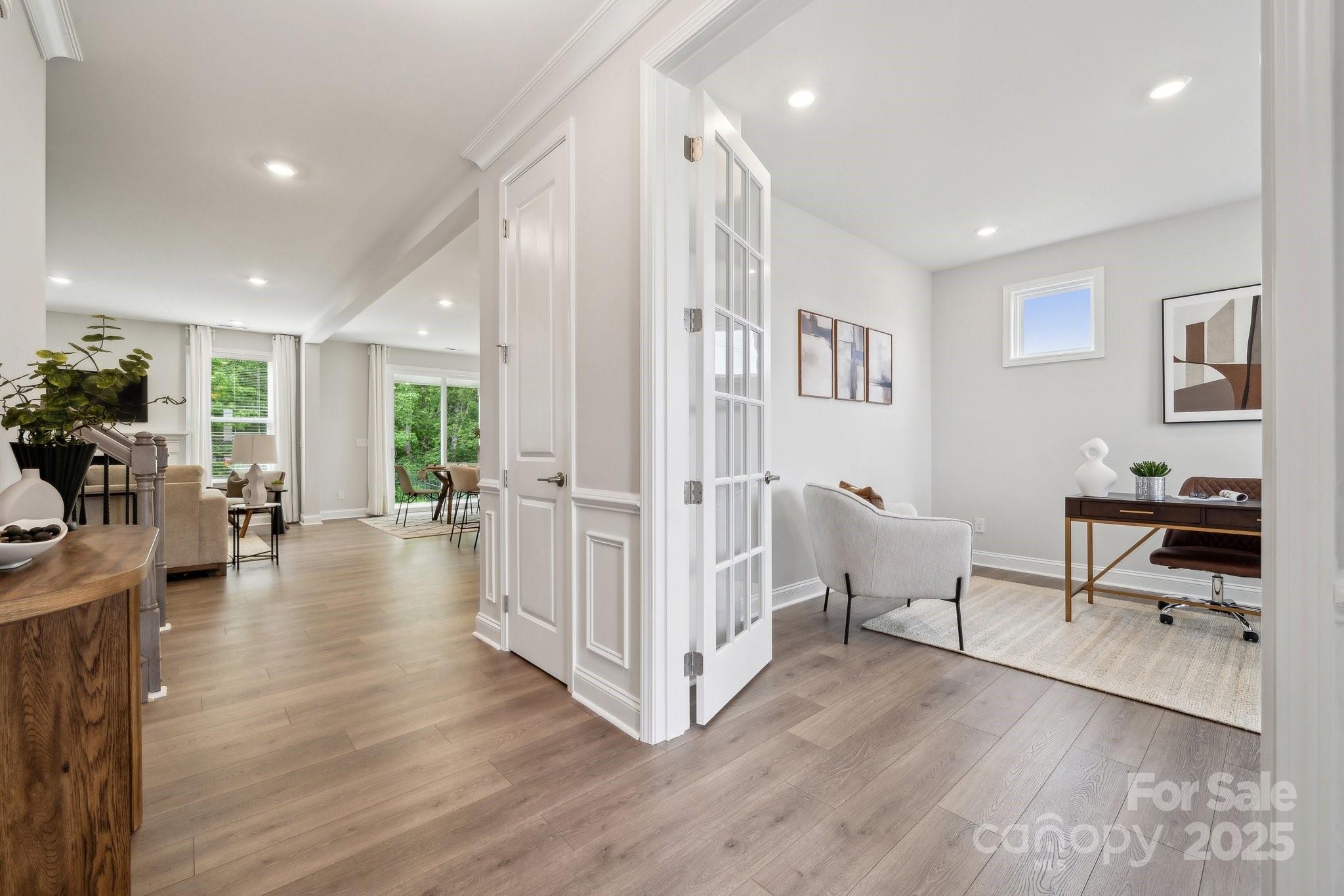 1505 Hubert Graham Way