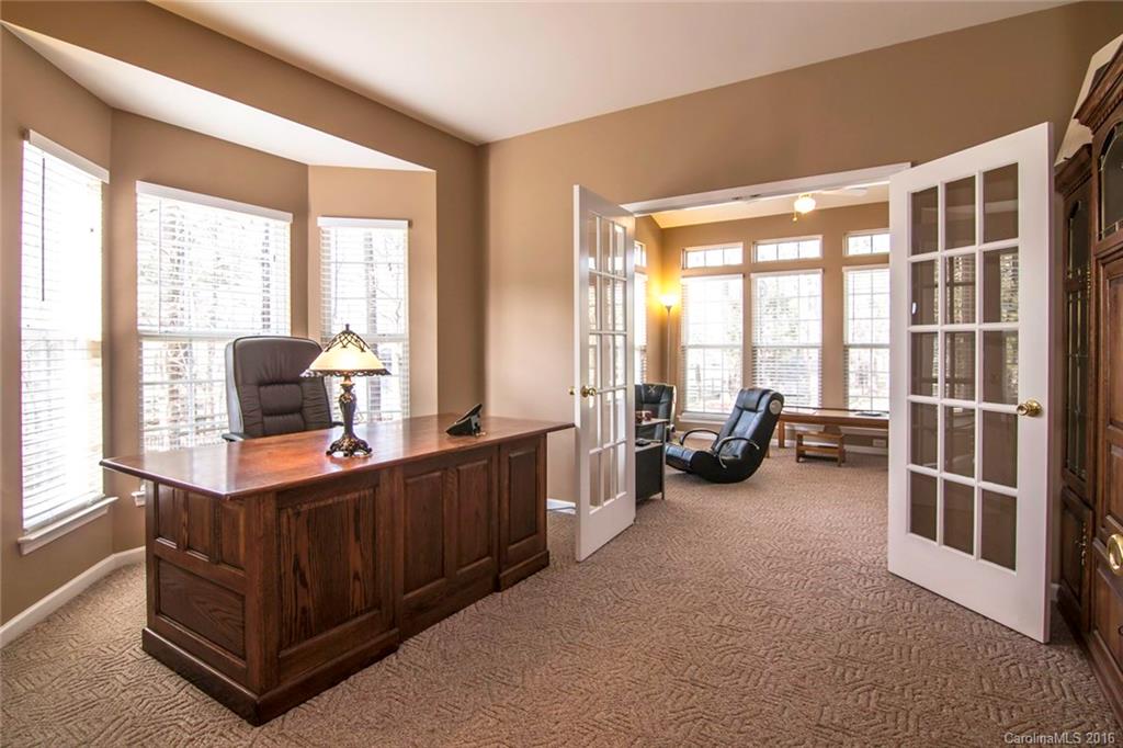 Lake Park - Residential