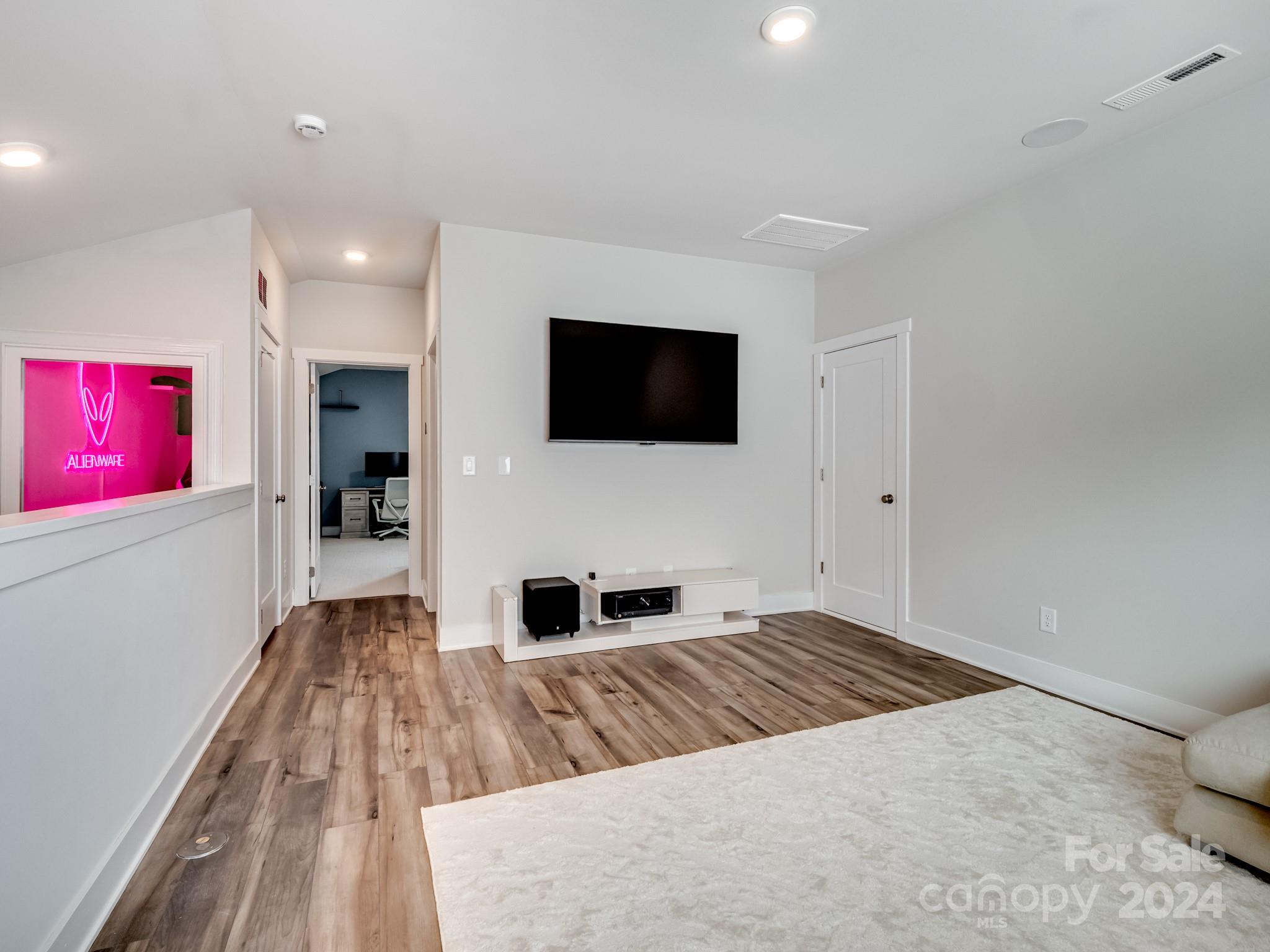 Ridgecrest - Residential