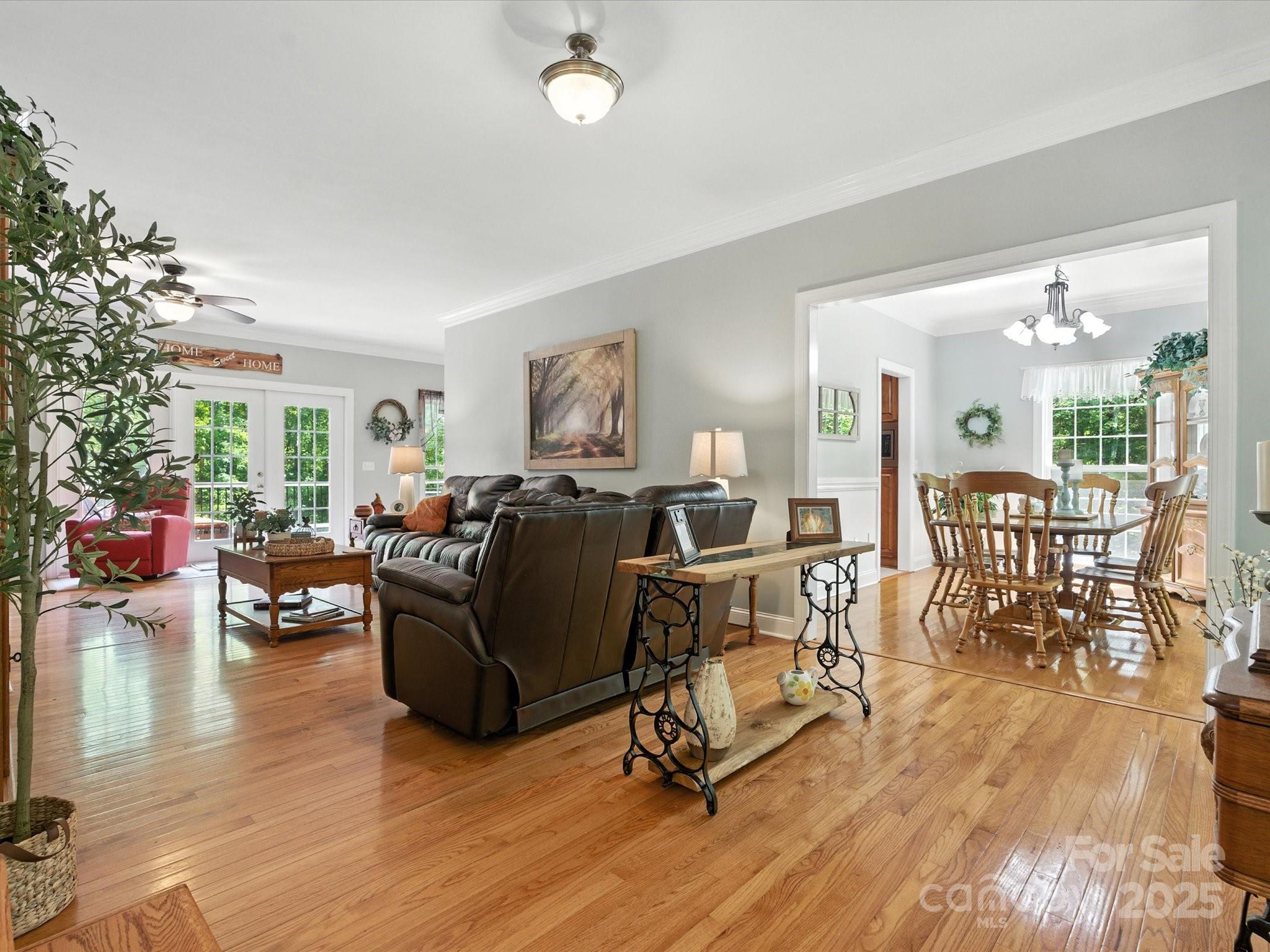 Quiet Creek - Residential