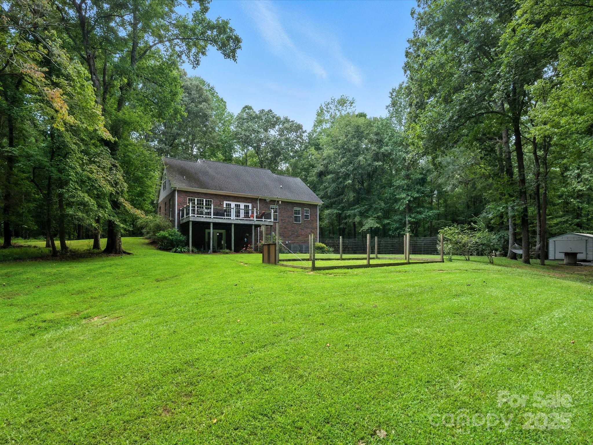 Quiet Creek - Residential